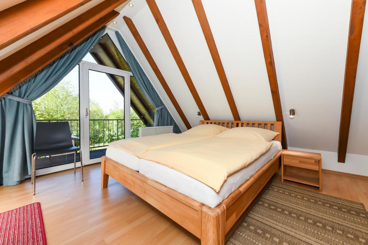 Hus Achtern Diek Bensersiel Exterior foto
